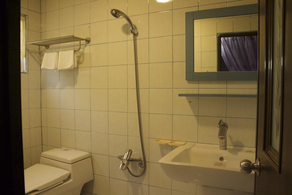 Wen-Feng House B&B كنتيج المظهر الخارجي الصورة